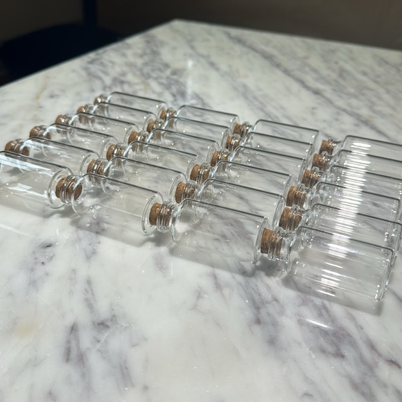 New set of 24 apothecary/botanical mini glass vial jars with cork stoppers - Picture 5 of 8
